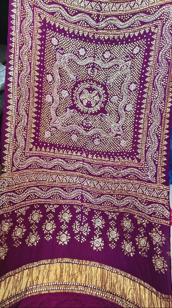 GAJJI SILK SHAWL